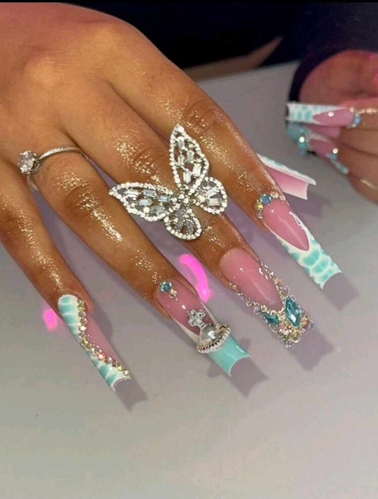 "Ghetto Royalty" Press-On Nails